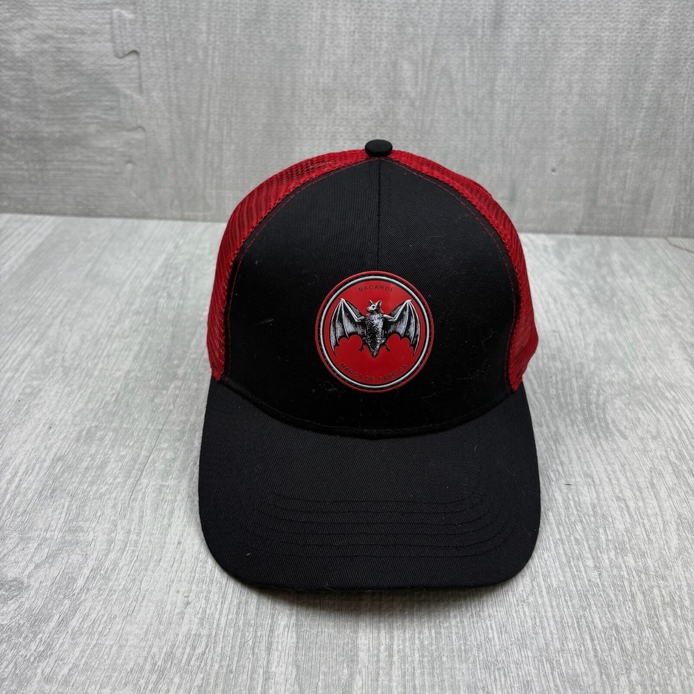 Vintage Bacardi Hat‎ Cap Snapback Trucker Alcohol Drinking Red Black Bat Logo